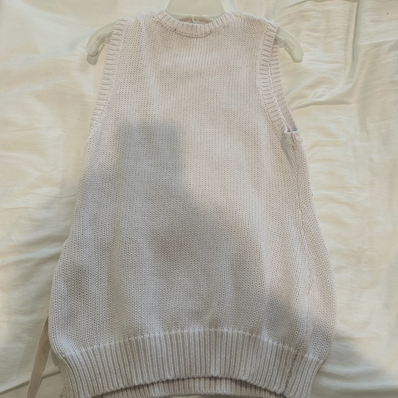 Macbeth Collection Sweater Vest - Picture 3 of 3